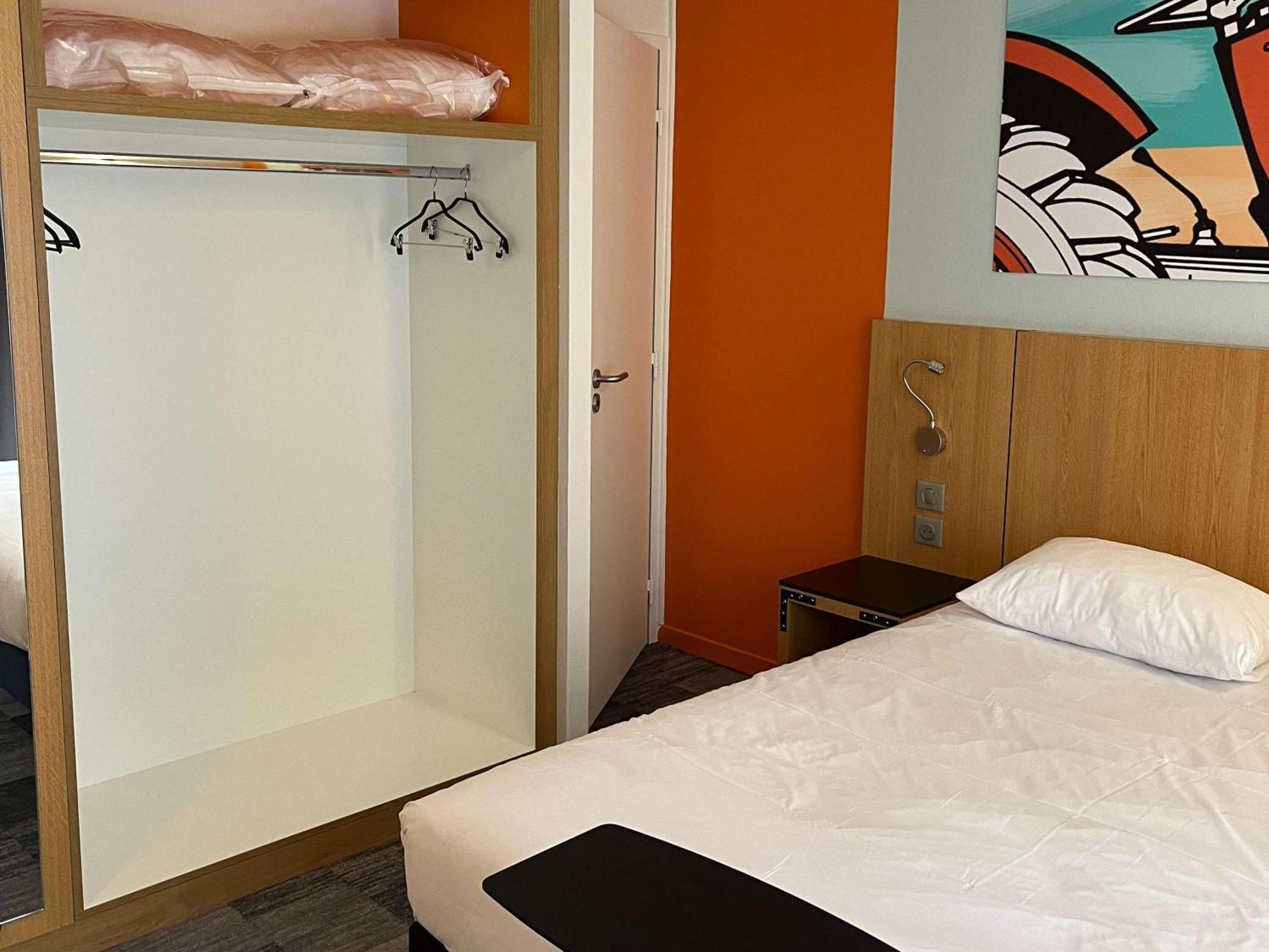 Готель Ibis Styles Bourbon Lancy Екстер'єр фото