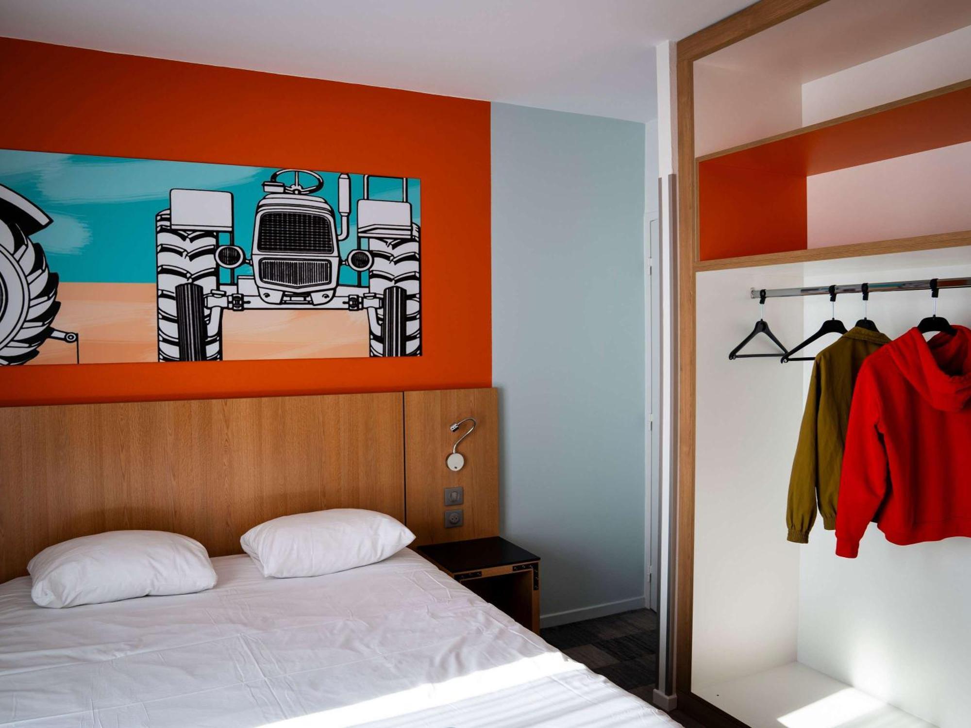 Готель Ibis Styles Bourbon Lancy Екстер'єр фото